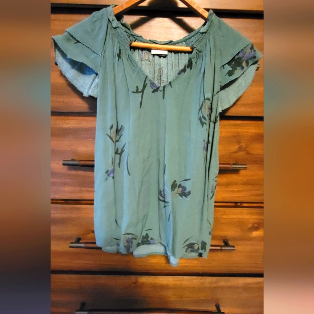 A New Day flowy top